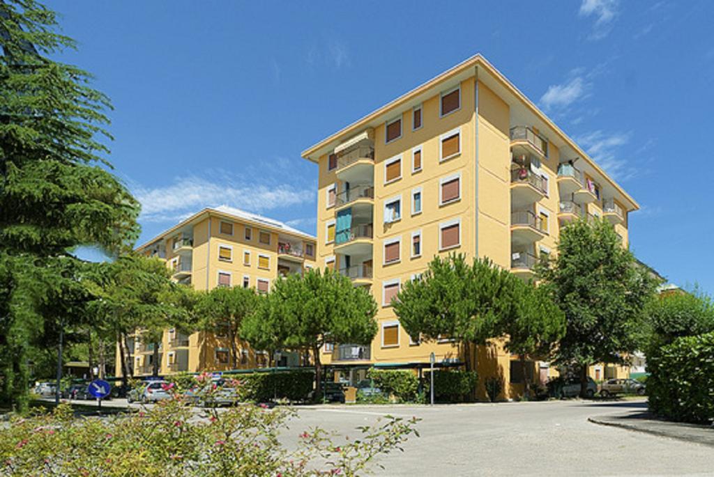 Residence Giuliana Bibione Eksteriør bilde