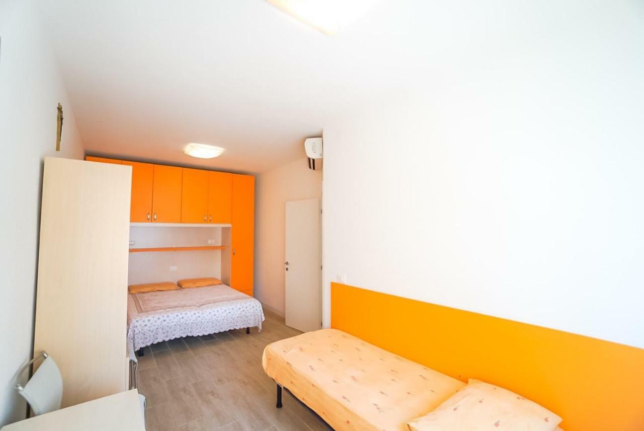 Residence Giuliana Bibione Eksteriør bilde